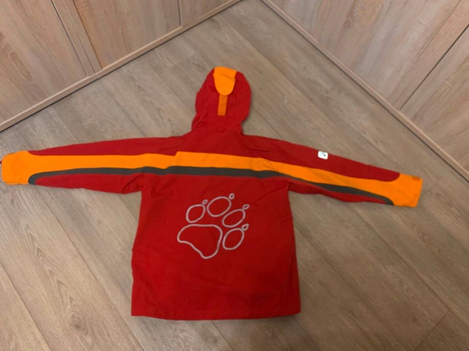 Jack Wolfskin Family Jacke 164 rot-orange in Bayern - Hallstadt | eBay  Kleinanzeigen ist jetzt Kleinanzeigen