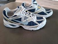 Nike AIR Gr 41 Niedersachsen - Edewecht Vorschau