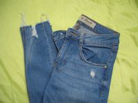 Hose, lang, Jeans, Denim & Co, Gr. 34, blau, mit Rissen Nordrhein-Westfalen - Recklinghausen Vorschau