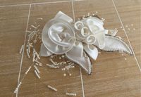 Brautschmuck Haarspange weiß Blumen & Perlen * neu Bayern - Büchenbach Vorschau