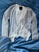 Amisu Strickjacke Cardigan Jacke Pullover grau 38 S M Damenjacke Frankfurt am Main - Sachsenhausen Vorschau