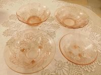 4 wunderschöne alte Schüssel Schalen Rosalin Glas Vintage Hessen - Hungen Vorschau