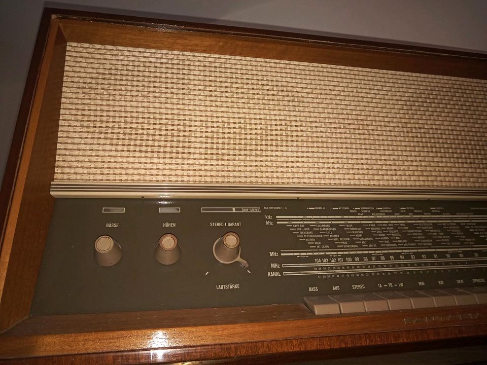 Altes Antikes Graetz Fantasia 1318L Radio Neuss Antik Antiquität in Neuss