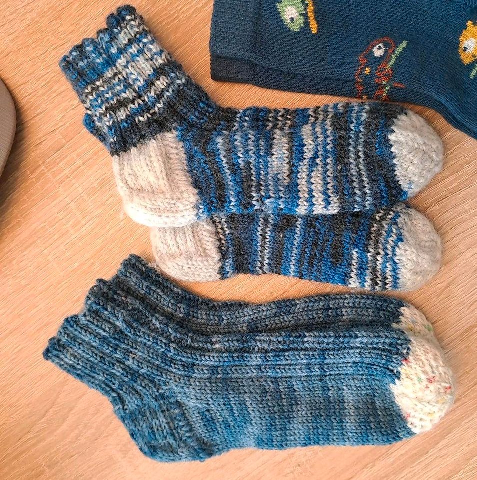 Sommermütze,Capy,neue Socken in Memmingen