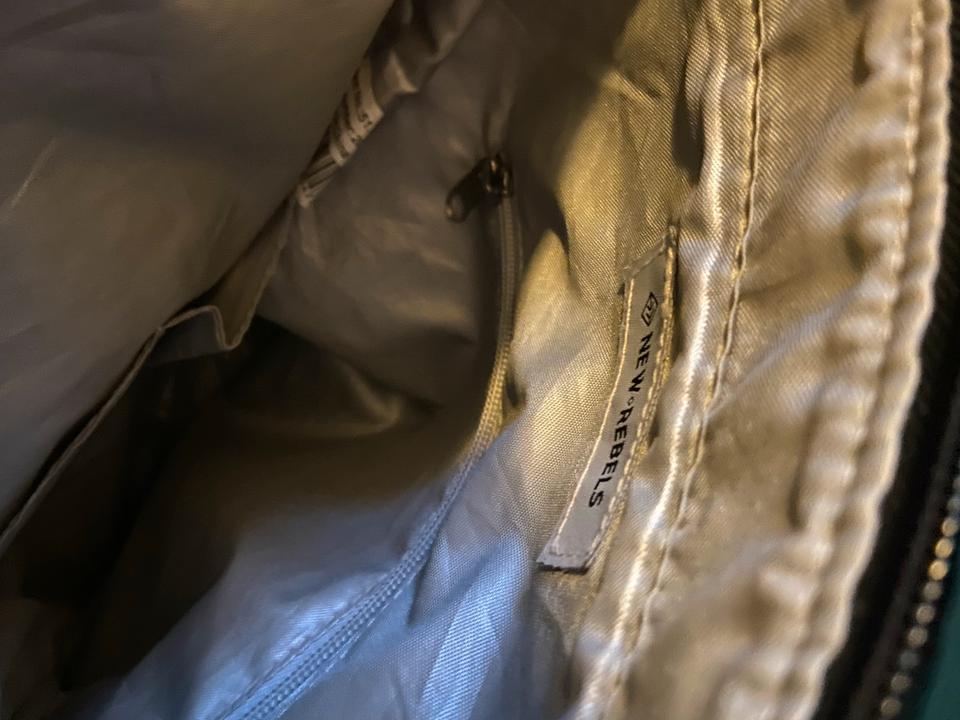 Rucksack  RolltopNew Rebels  wasserabweisend. dunkles Türkis/grün in Bremen
