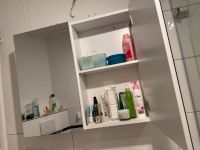 Badezimmerschrank spiegelschrank oberschrank Niedersachsen - Seelze Vorschau