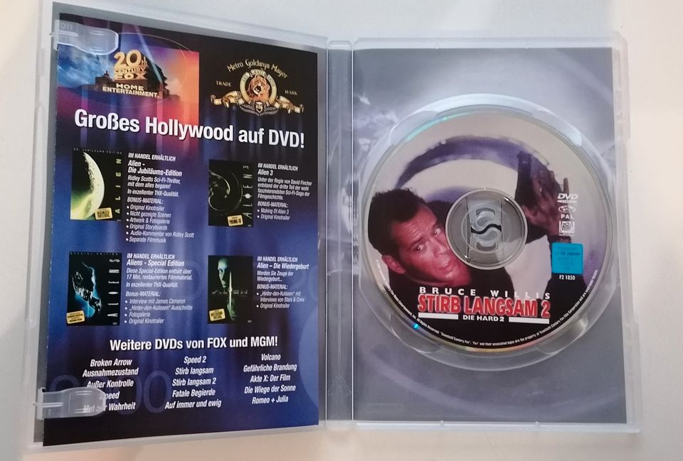 Stirb langsam 2 Die hard 2 mit Bruce Willis DVD in Nennslingen