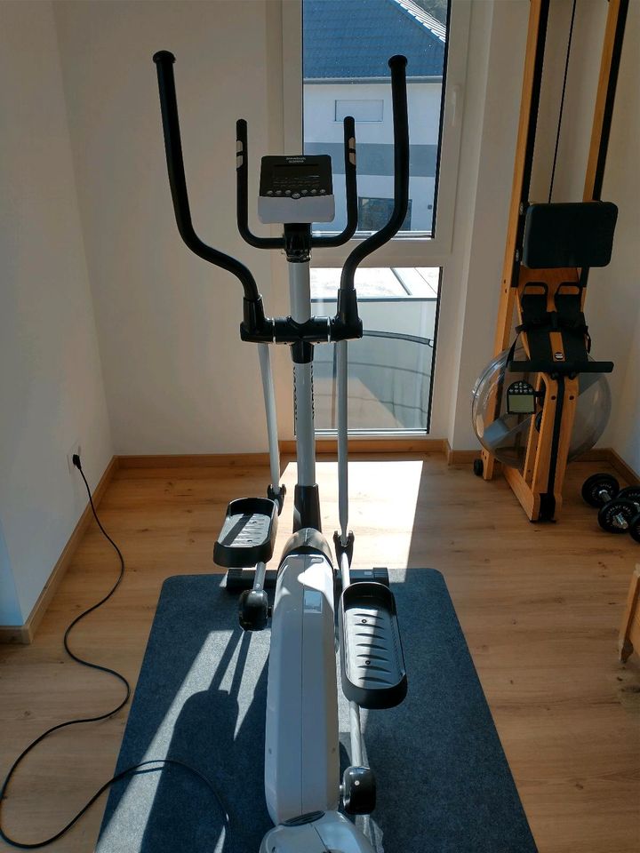 Crosstrainer Reebok Jet100 in Borkwalde