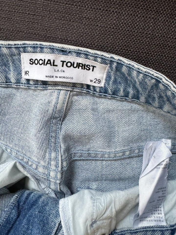 jeans social tourist 9R w 29 in Stuttgart
