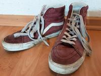 Vans in Größe 40,5 (UK 7, US 8) in rot, wasserabweisend Berlin - Charlottenburg Vorschau