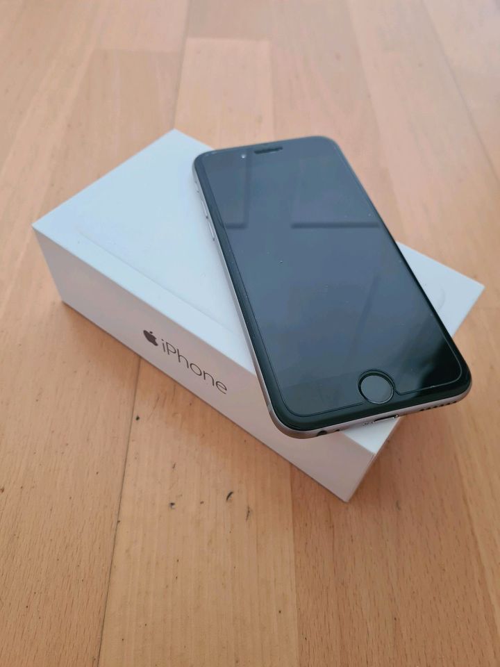 Iphone 6 64GB space grey - guter Zustand in Augsburg