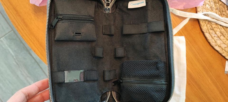 mysugarcase Handtasche mit Tragegurt und Kühlpack in Varel