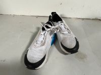 Nike Kinderschuhe Gr. 30 Dresden - Laubegast Vorschau