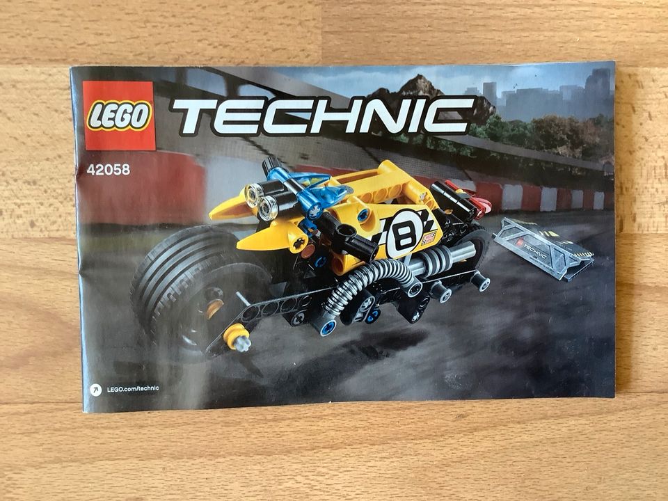 Lego Technik 42058 Stunt Motorrad in Halle