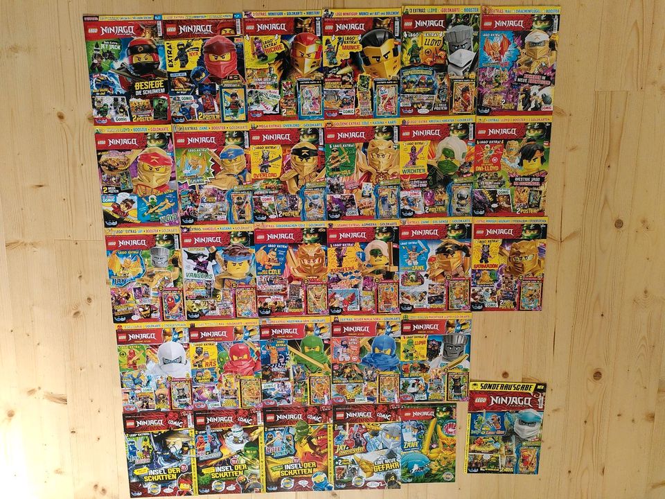 Lego Ninjago Zeitschriften und Figuren - Set in Kassel