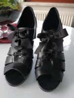 High heels Pumps Sandalen Gr.41 NEU schwarz Hessen - Hofbieber Vorschau