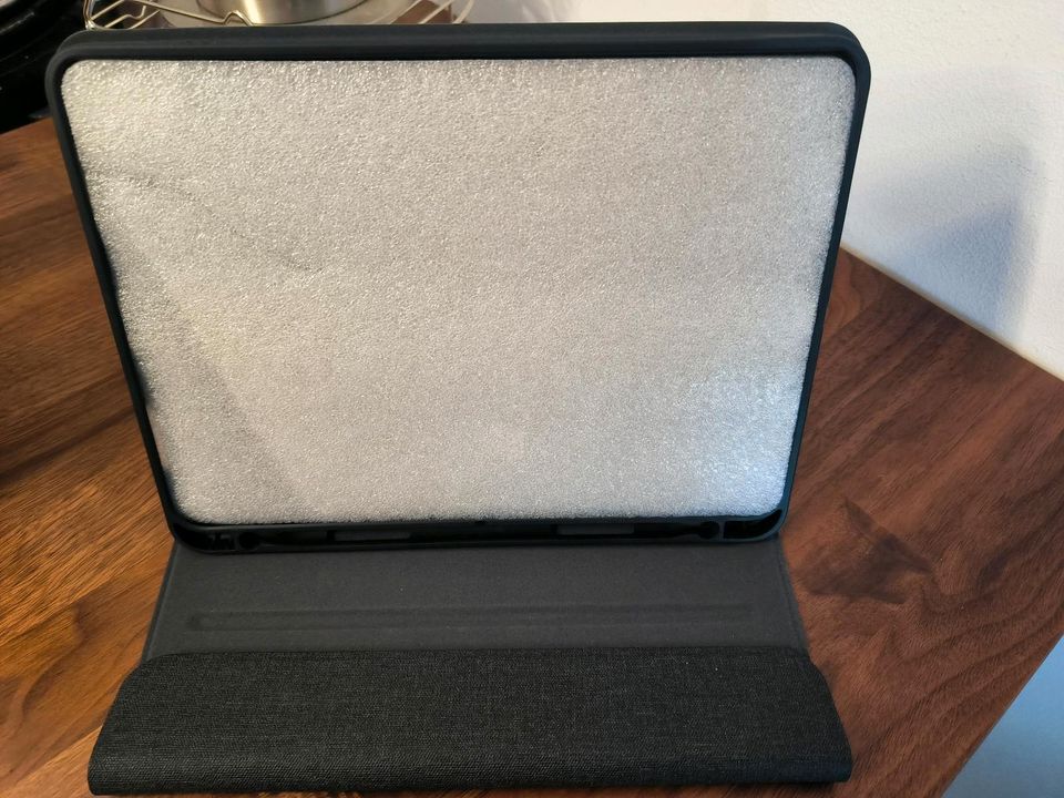 Hülle/Case für Apple iPad Pro 11" in München