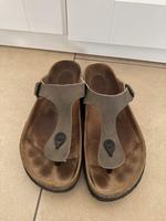 Zehentrenner Sandalen Herren Beige Größe 44 guter Zustand Hessen - Oberursel (Taunus) Vorschau