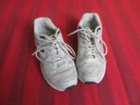 SNEAKER LAUFSCHUHE SPORTSCHUHE FILA DAMEN Größe 39 Dresden - Coschütz/Gittersee Vorschau