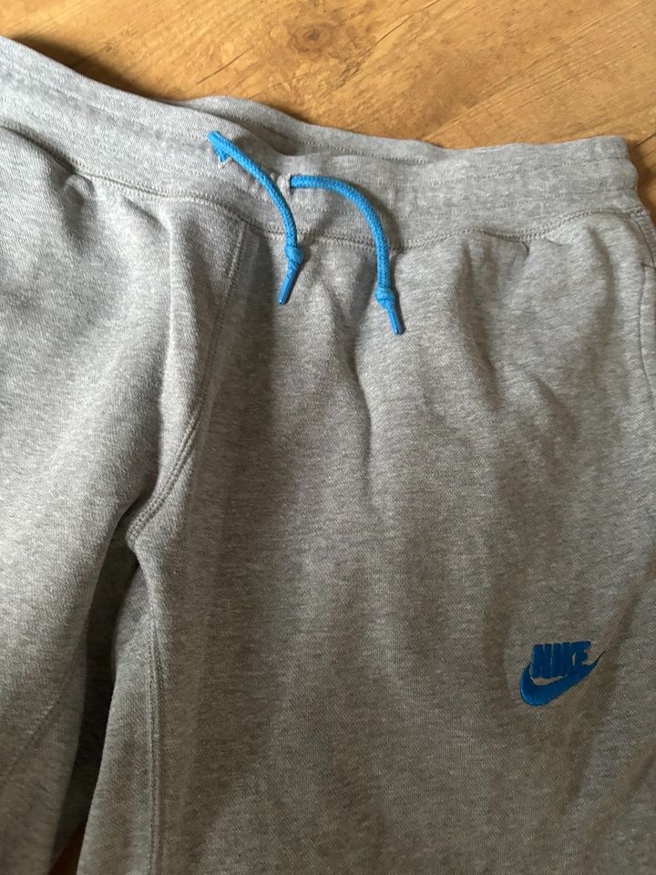 Jogginghose, grau von Nike in Hamburg