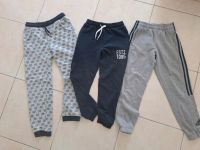 3x Jogginghose Adidas  Kids 140 146 Bayern - Schwarzenfeld Vorschau