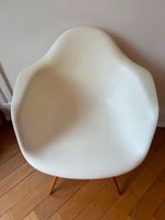 4 x Vitra DAW Eames Plastic Armchair, holzbeine Ahorn hell Eimsbüttel - Hamburg Harvestehude Vorschau