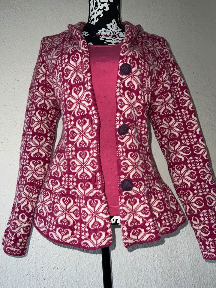 Sorgenfri Strickjacke Merino 40 42 44 Beere Maren Ajour Shirt in Frankfurt am Main