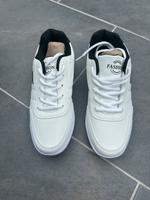 Damen Sportschuhe weiß Gr.38 Wandsbek - Hamburg Sasel Vorschau