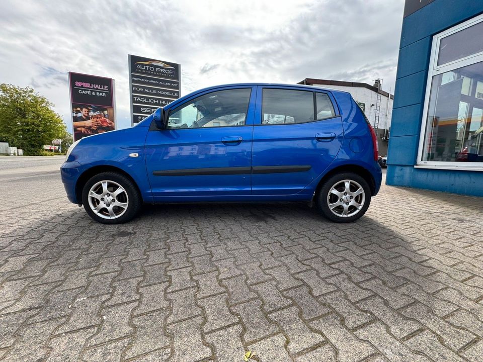 Kia Picanto 1.1 LX in Büdingen