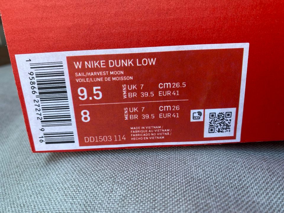 Nike Dunk low harvest moon  41 in Aaseestadt