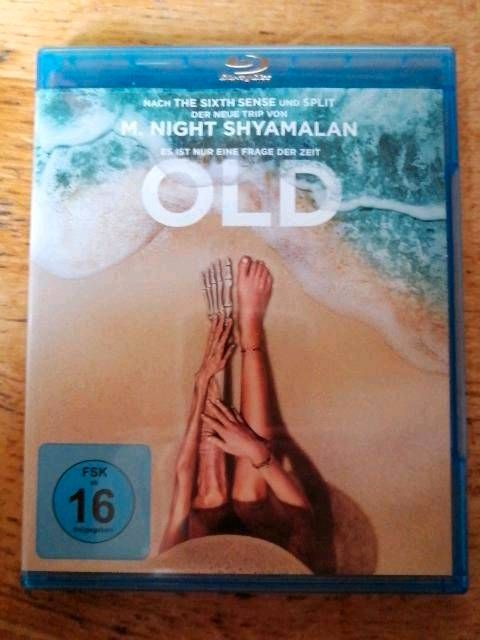 Old Bluray M. Night Shyamalan in Zeitlarn