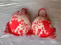 Hunkemöller BH 75 B Push Up und Strass Hessen - Wald-Michelbach Vorschau