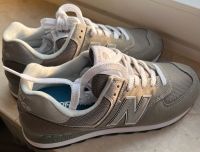 New Balance 574 Gr. 42 Grau Neu! München - Ramersdorf-Perlach Vorschau