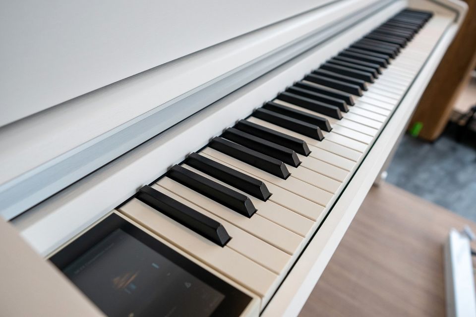 Kawai CA 701 W Digitalpiano Neu in Stadthagen