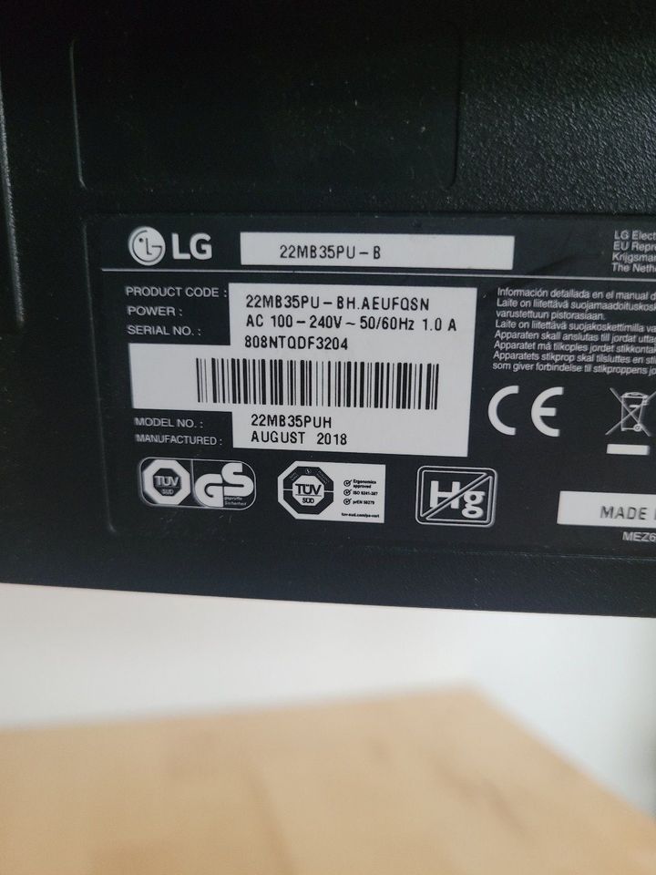 LG 22MB35PU 21,5" Monitor FHD Pivot USB-Hub in Berlin
