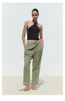 Zara Hose Schlupfhose Jogger Jogginghose oliv khaki kaki S Bayern - Bayreuth Vorschau