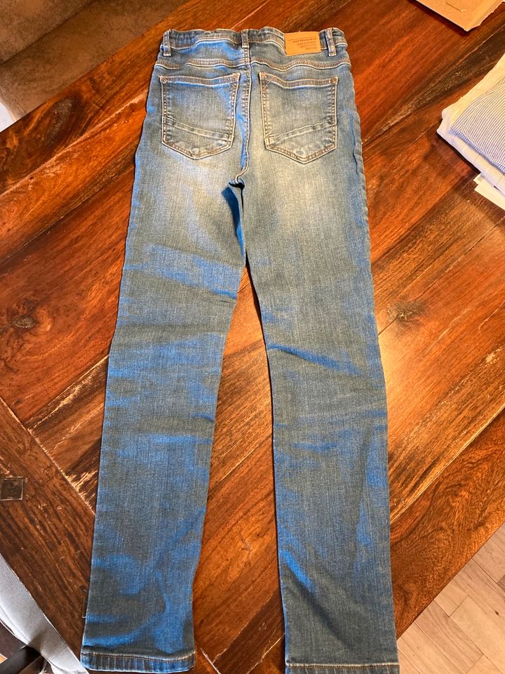 Vertbaudet Jeans Hose Jungen Slim Gr. 152 in Hückeswagen