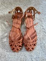 Alma en Pena Ballerinas aus Wildleder in Peach mit Strassabsatz Stuttgart - Stuttgart-Ost Vorschau