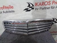 Mercedes C-Klasse W204 Kühlergrill Grill Frontgrill  - beschädigt Baden-Württemberg - Bruchsal Vorschau