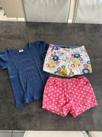 Mini Boden Gr. 9 134 Piontelle T-Shirt Shorts Herz-Taschen Blumen Hessen - Oberursel (Taunus) Vorschau