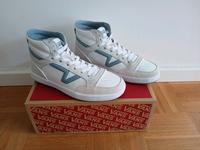 VANS Schuhe "Lowland" Mid weiss, blau  Gr. 38 wie NEU! Nordrhein-Westfalen - Pulheim Vorschau