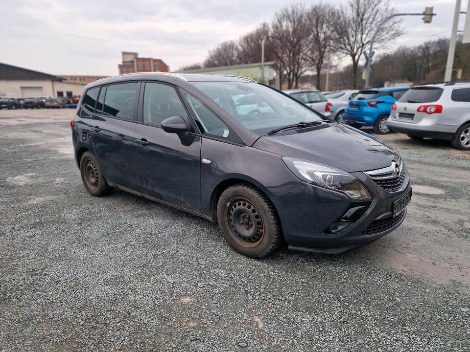 Opel Zafira C 2.0 CDTI KLIMAAUT. / NAVI / SITZHZG. TEXT LESEN ! ! in Münchenbernsdorf