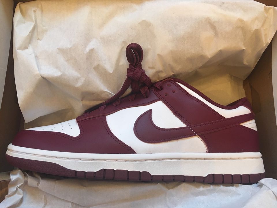 Nike Dunk Low Bordeaux Red Panda 42.5 9 10.5 in Wuppertal