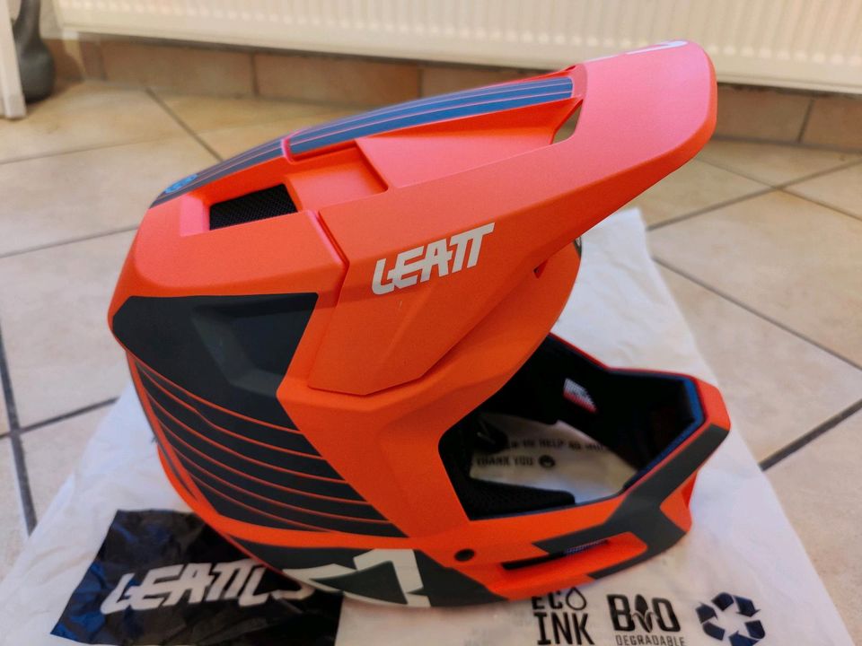 Helm leatt dbx 1.0 in Duisburg