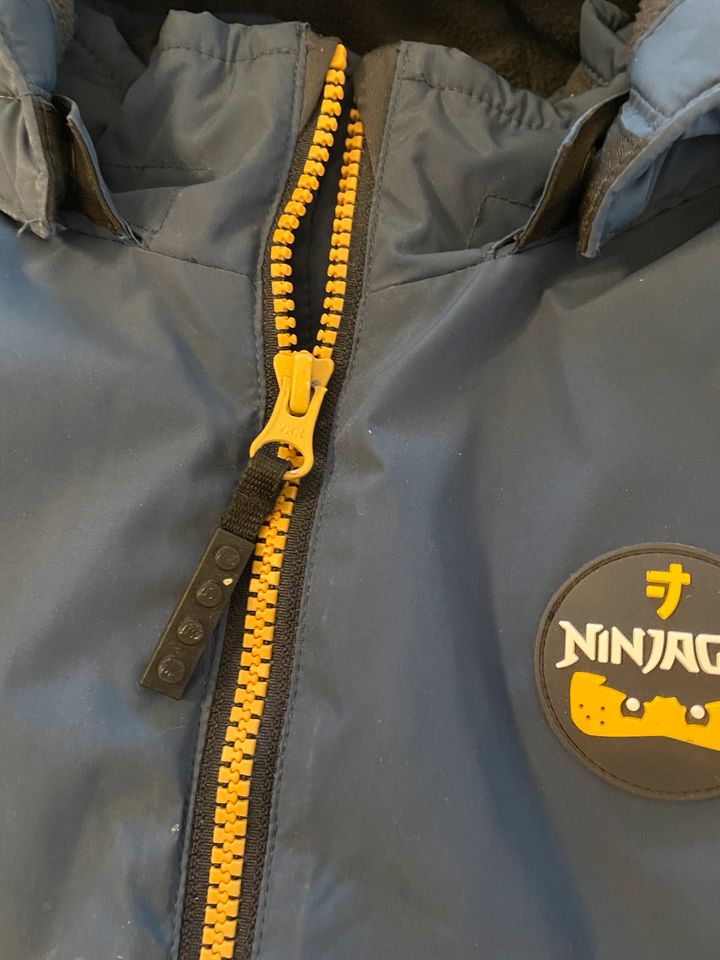 Lego Ninjago Winterjacke 134 in Gablingen