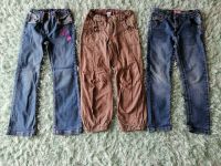 3x Jeans ❤ Barbie, H&M, TIK&TAK ❤ Stickerei, Pailletten ❤ Gr. 122 Bayern - Bernhardswald Vorschau