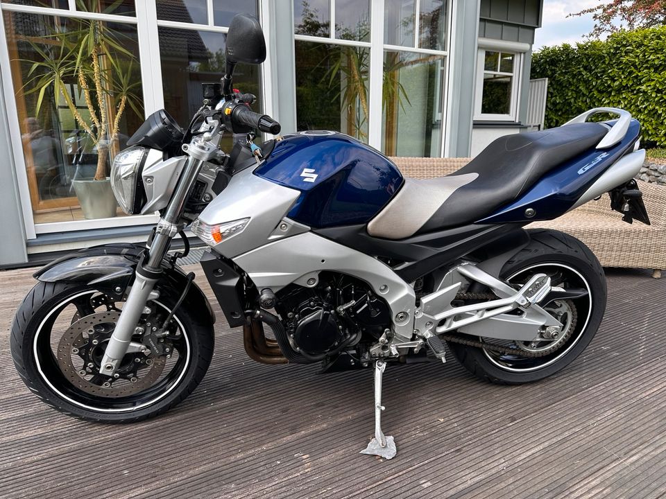 Suzuki GSR600 gepflegt in Mettmann