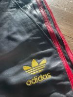 Adidas Originals Lederhose cool schwarz M hip Hop Bayern - Tutzing Vorschau