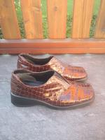 Caprice Airbag Slipper 40 Leder Lackleder Croco Snake burgund Thüringen - Erfurt Vorschau