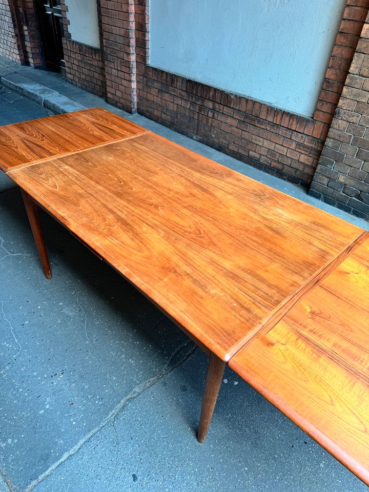 ✔️ SALE ✔️ Esstisch mid Century table Esszimmer Retro Teakholz 60er Teak Tisch danish Design Retro in Berlin